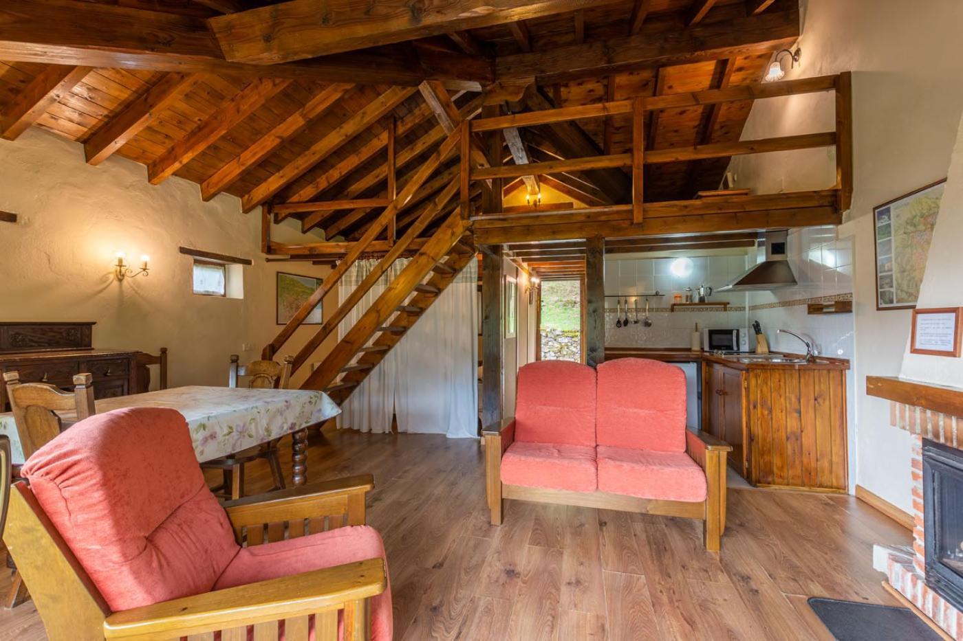 Apartamentos Rurales Los Picos De Redo Camaleño Eksteriør bilde